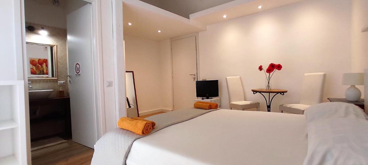 Il Girasole Bb Cagliari Bed & Breakfast Exterior foto